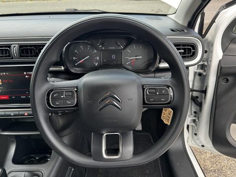1.6 BlueHDi [75] Feel (s/s) 1.6 5dr Hatchback Manual Diesel