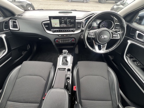 1.6 GDi 8.9kWh 3 Sportswagon PHEV DCT Euro 6 1.6 5dr Estate Semi Auto Petrol/Electric