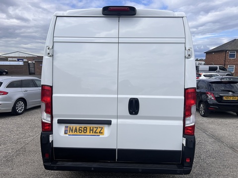 2.0 BlueHDi 35 Enterprise L2H2 Crew Cab [9-Seat] 2.0 5dr Combi Van Manual Diesel