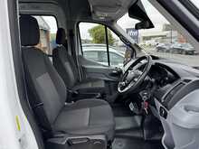 Ford Transit 2.2 TDCi [125] 460 HDT [Euro 6] Trend XLWB Bus L4 H3 [17 Seat] Diesel Minibus