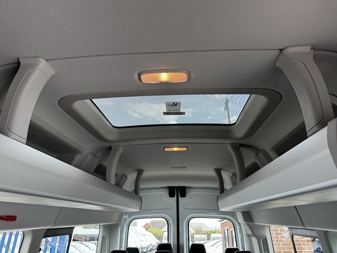 2.2 TDCi [125] 460 Trend HDT [EU6] XLWB Bus L4 H3 [17 Seat] 2.2 5dr Minibus Manual Diesel