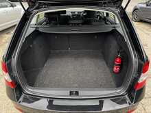 Skoda Octavia 1.6 TDI [115] S Euro 6 (s/s) Diesel Estate Car Manual