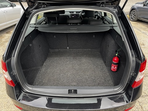 1.6 TDI [115] S Euro 6 (s/s) 1.6 5dr Estate Manual Diesel