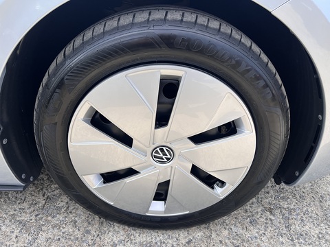 Pro 58kWh [145] Life Auto 0.0 5dr Hatchback Automatic Electric