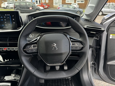 1.5 BlueHDi Allure Premium Euro 6 (s/s) 1.5 5dr Hatchback Manual Diesel