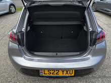 Peugeot 208 1.5 BlueHDi Allure Premium Euro 6 Diesel 5-Door Hatchback Manual