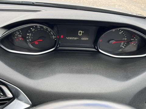 1.6 BlueHDi [100] Active Euro 6 (s/s) 1.6 5dr Estate Manual Diesel