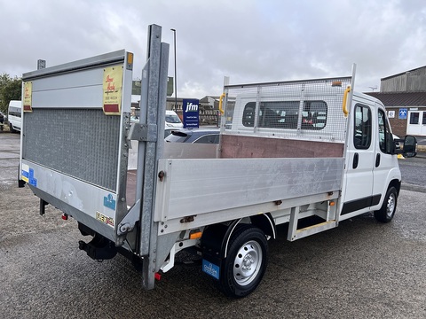 2.0 BlueHDi 35 Heavy L3 Dropside [Tail Lift] 7-seat Crewcab Euro 6 Diesel Manual 2.0 4dr Chassis Cab Manual Diesel