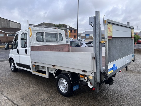 2.0 BlueHDi 35 Heavy L3 Dropside [Tail Lift] 7-seat Crewcab Euro 6 Diesel Manual 2.0 4dr Chassis Cab Manual Diesel