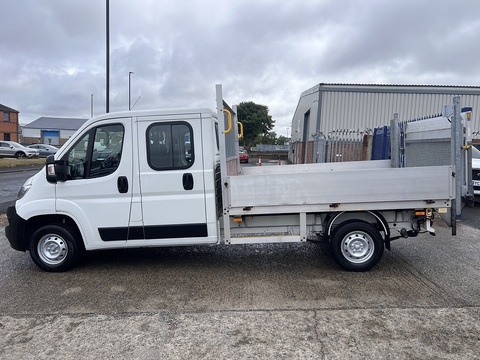 2.0 BlueHDi 35 Heavy L3 Dropside [Tail Lift] 7-seat Crewcab Euro 6 Diesel Manual 2.0 4dr Chassis Cab Manual Diesel