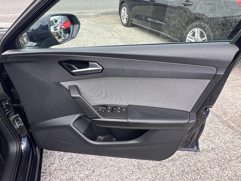 2.0 TDI [115] SE Euro 6 (s/s) 2.0 5dr Estate Manual Diesel