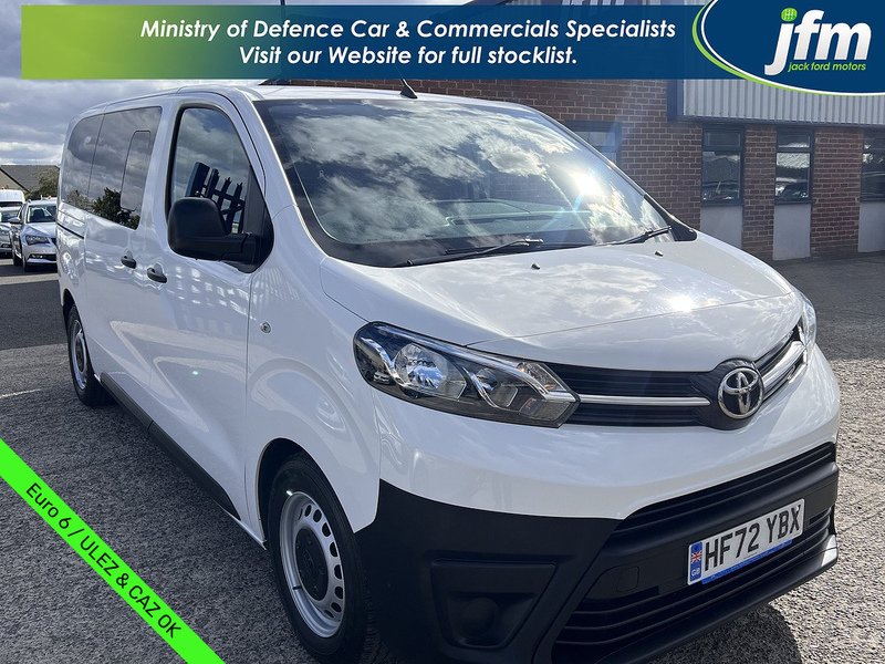 1.5D [120] Medium MPV MWB Euro 6 (s/s) 5dr (9-Seat) 1.5 5dr MPV Manual Diesel