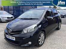 Toyota Yaris 1.3 Dual VVT-i SR Petrol 5-Door Hatchback Manual