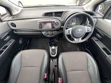 Toyota Yaris 1.3 Dual VVT-i SR Petrol 5-Door Hatchback Manual