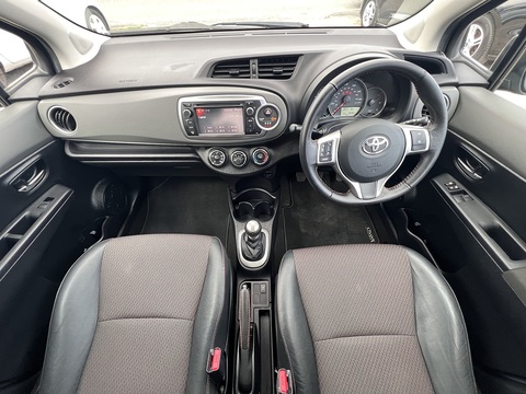 1.3 Dual VVT-i SR 1.3 5dr Hatchback Manual Petrol
