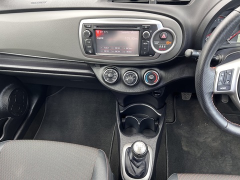 1.3 Dual VVT-i SR 1.3 5dr Hatchback Manual Petrol