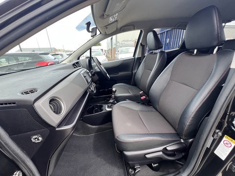 1.3 Dual VVT-i SR 1.3 5dr Hatchback Manual Petrol