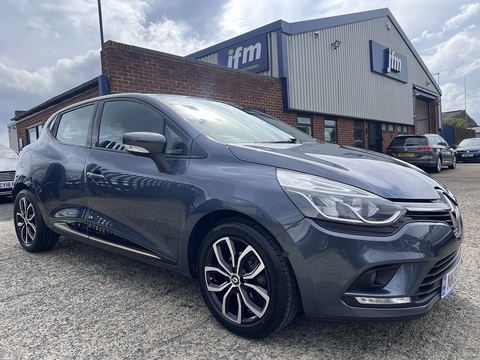 1.5dCi [90] Play 1.5 5dr Hatchback Manual Diesel