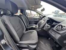 Renault Clio 1.5 dCi [90] Play 5-Door Hatchback Euro 6 Diesel Manual