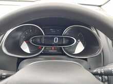 Renault Clio 1.5 dCi [90] Play 5-Door Hatchback Euro 6 Diesel Manual