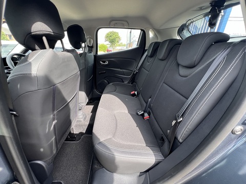 1.5dCi [90] Play 1.5 5dr Hatchback Manual Diesel