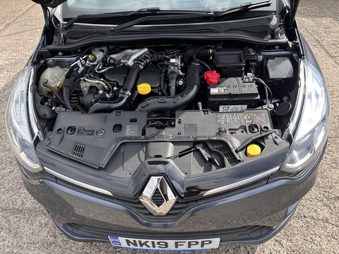 1.5dCi [90] Play 1.5 5dr Hatchback Manual Diesel