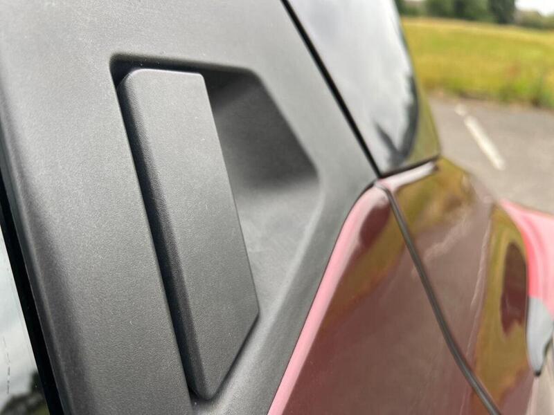 NISSAN MICRA 1.0 IG-T TEKNA XTRONIC 5d 99 BHP Hatchback Automatic Petrol