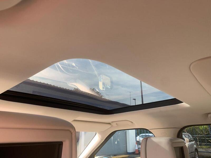 LAND ROVER DISCOVERY 2.0 SD4 HSE LUXURY 5d 237 BHP Estate Automatic Diesel