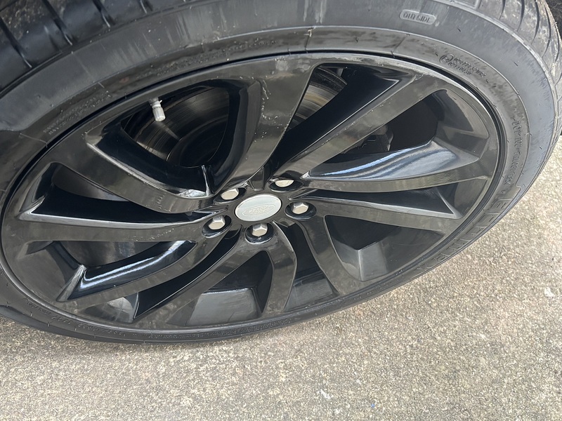 LAND ROVER DISCOVERY 2.0 SD4 HSE LUXURY 5d 237 BHP Estate Automatic Diesel