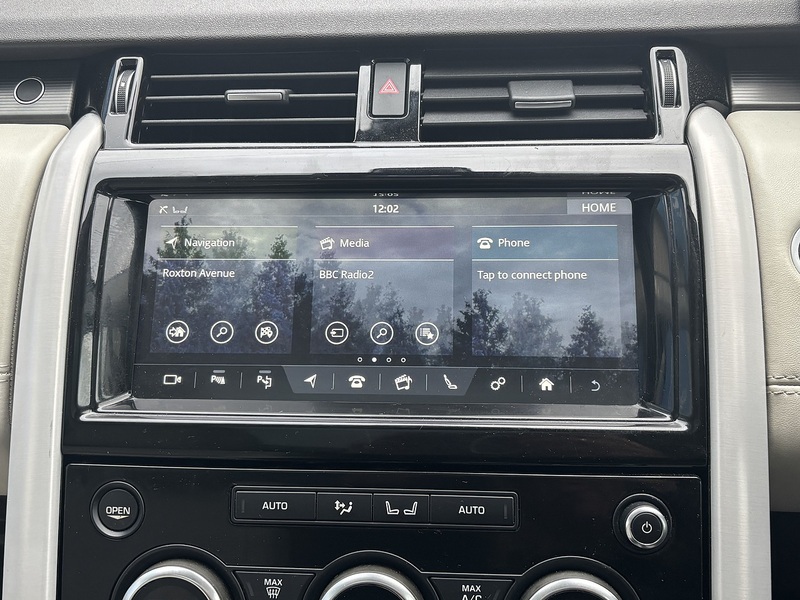 LAND ROVER DISCOVERY 2.0 SD4 HSE LUXURY 5d 237 BHP Estate Automatic Diesel