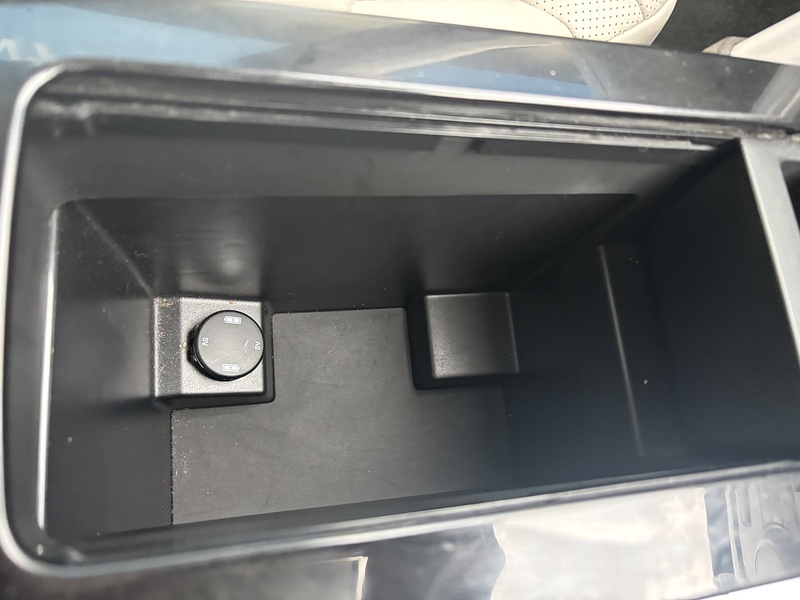 LAND ROVER DISCOVERY 2.0 SD4 HSE LUXURY 5d 237 BHP Estate Automatic Diesel