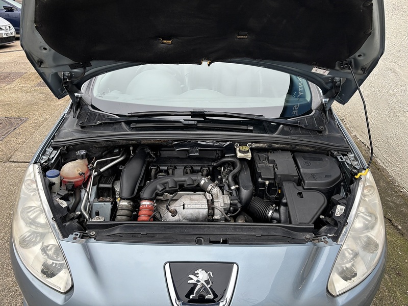 Peugeot 1.6 THP Allure Euro 5 2dr Convertible Manual Petrol