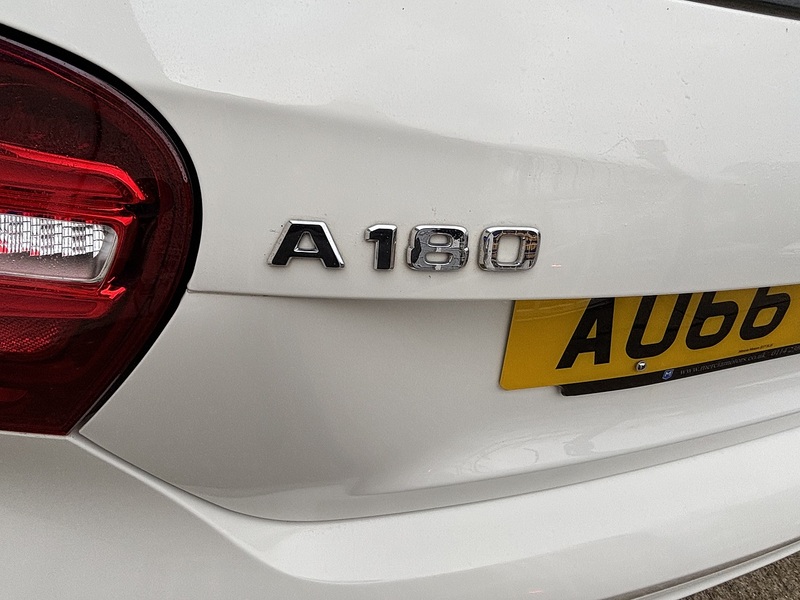 MERCEDES-BENZ A-CLASS 1.6 A 180 AMG LINE PREMIUM 5d 121 BHP Hatchback Manual Petrol