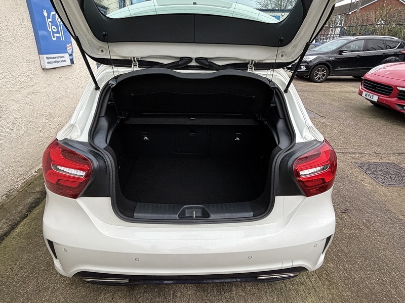 MERCEDES-BENZ A-CLASS 1.6 A 180 AMG LINE PREMIUM 5d 121 BHP Hatchback Manual Petrol