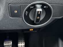 MERCEDES-BENZ A-CLASS A-CLASS 1.6 A 180 AMG LINE PREMIUM 5d 121 BHP 