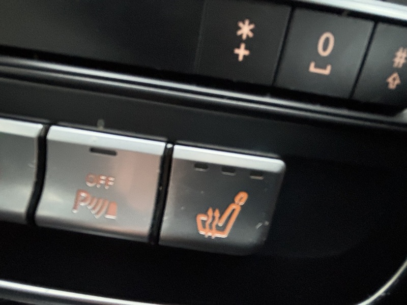 MERCEDES-BENZ A-CLASS 1.6 A 180 AMG LINE PREMIUM 5d 121 BHP Hatchback Manual Petrol