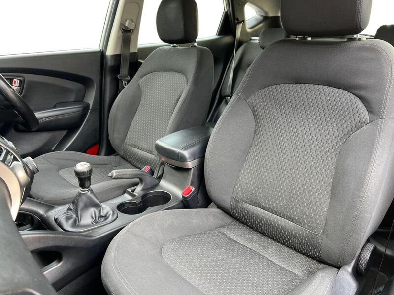 HYUNDAI IX35 2.0 STYLE 5d 161 BHP Estate Manual Petrol