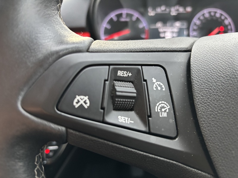 VAUXHALL CORSA 1.4 GRIFFIN 3d 74 BHP Hatchback Manual Petrol