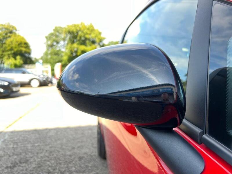 VAUXHALL CORSA 1.4 GRIFFIN 3d 74 BHP Hatchback Manual Petrol