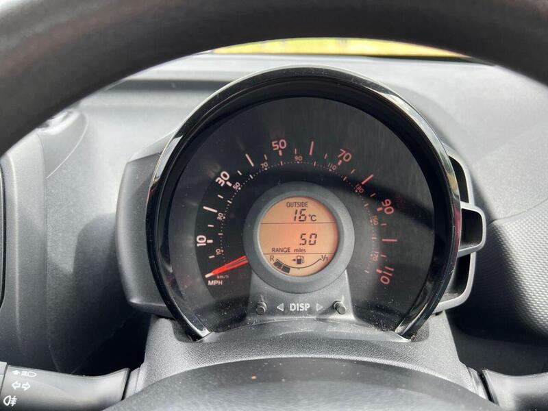 TOYOTA AYGO 1.0 VVT-I X 5d 69 BHP Hatchback Manual Petrol