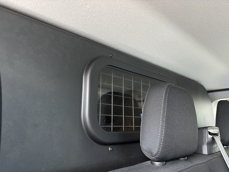 Ford 2.0 320 EcoBlue Limited Crew Van L1 H1 Euro 6 (s/s) 5dr (6 Seat) Crew Van Manual Diesel