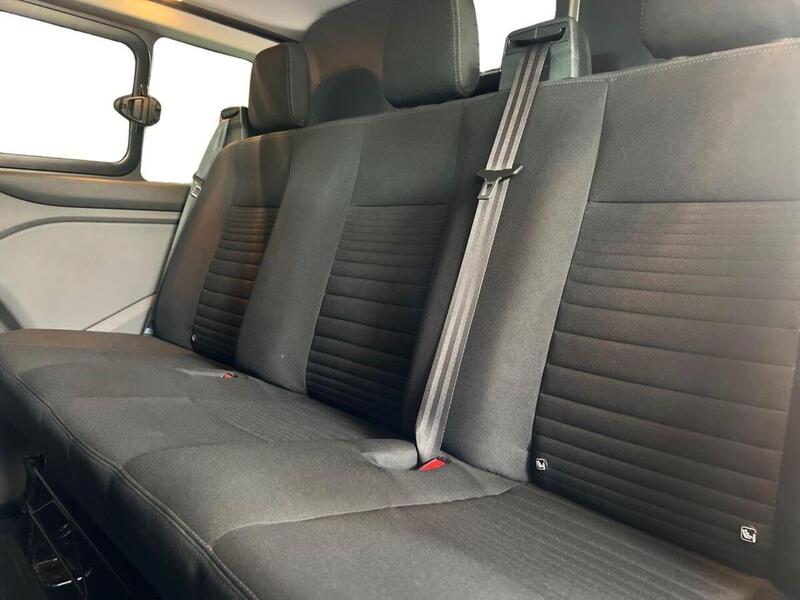 Ford 2.0 320 EcoBlue Limited Crew Van L1 H1 Euro 6 (s/s) 5dr (6 Seat) Crew Van Manual Diesel