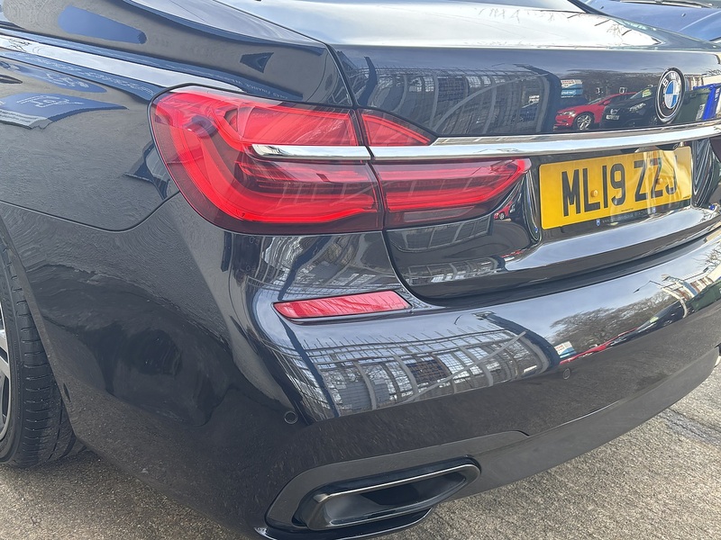 BMW 7 SERIES 3.0 730D M SPORT 4d 261 BHP 20