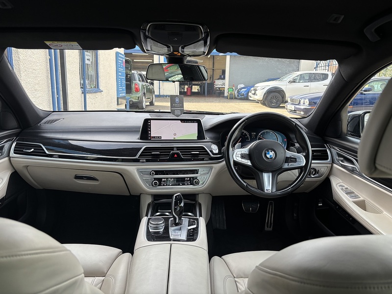 BMW 7 SERIES 3.0 730D M SPORT 4d 261 BHP 20