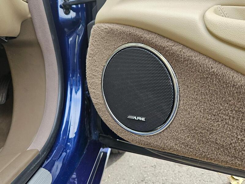 Jaguar 4.2 XJ8 Sovereign LWB Saloon 4dr Saloon Automatic Petrol