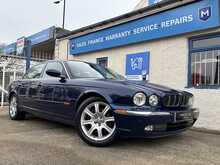 Jaguar XJ 4.2 XJ8 Sovereign LWB Saloon 4dr 