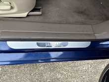 Jaguar XJ 4.2 XJ8 Sovereign LWB Saloon 4dr 