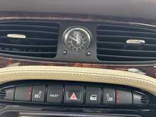 Jaguar XJ 4.2 XJ8 Sovereign LWB Saloon 4dr 