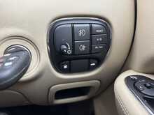 Jaguar XJ 4.2 XJ8 Sovereign LWB Saloon 4dr 