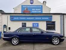 Jaguar XJ 4.2 XJ8 Sovereign LWB Saloon 4dr 